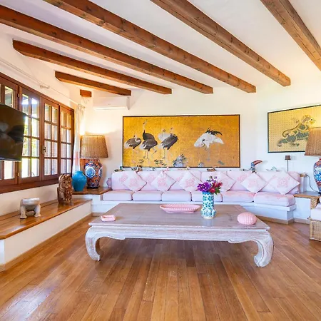 Villa Silenis Puntaldia