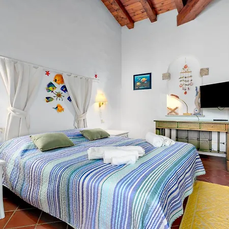 Villa Silenis Puntaldia