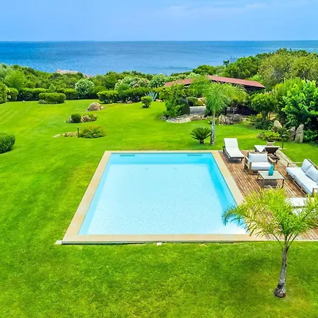 Villa Silenis