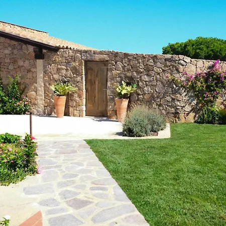 Villa Silenis Puntaldia