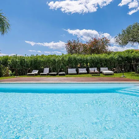 Villa Silenis Puntaldia