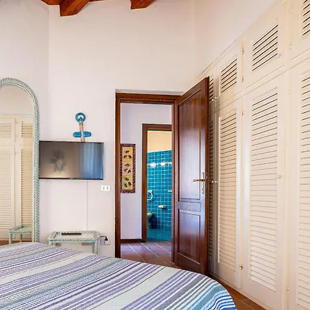 Villa Silenis