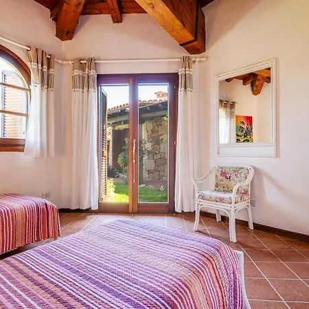 Villa Silenis *